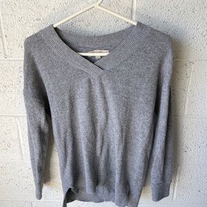 Grey sweater